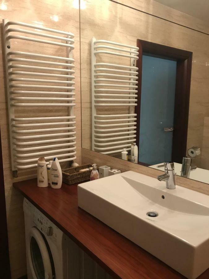 Apartament Gdanski ワルシャワ エクステリア 写真