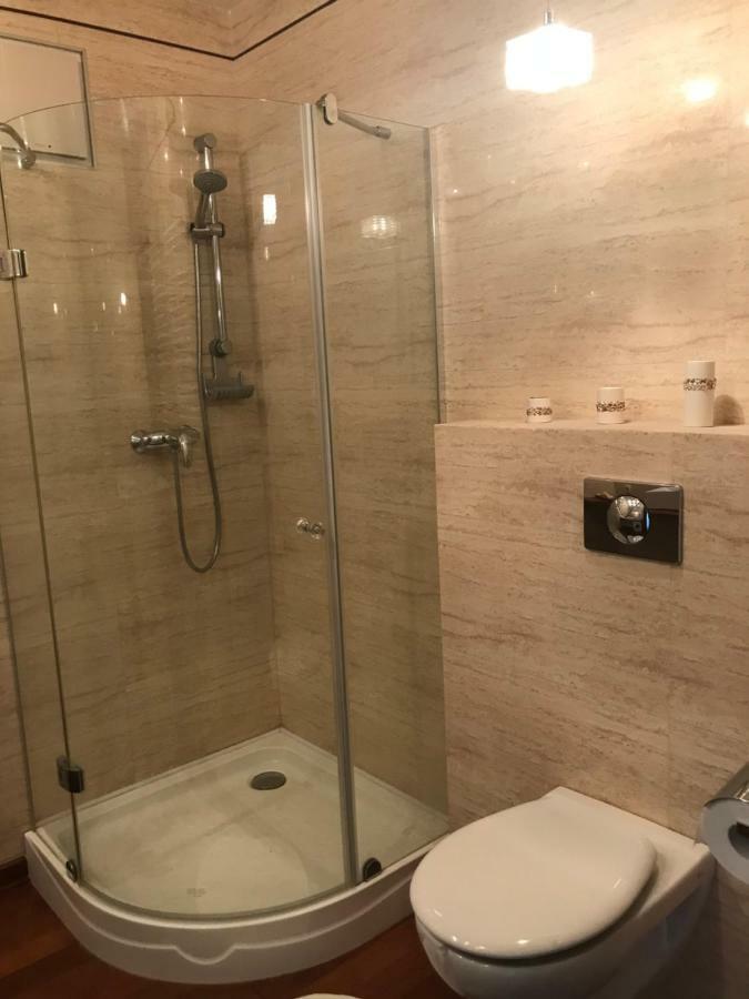 Apartament Gdanski ワルシャワ エクステリア 写真